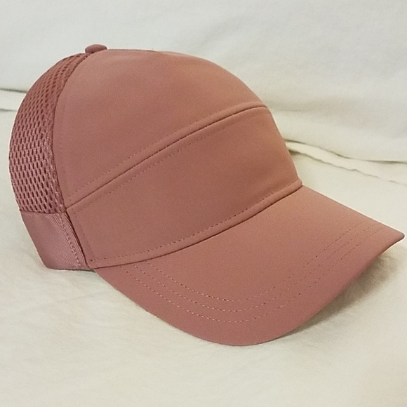 lululemon athletica Accessories - NWOT Lululemon hat